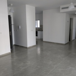 Roi-Klein-Living-Room-2025-02-27