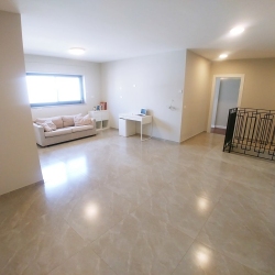 Mishkafayim-Villa-For-Sale-2