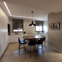 Sun-Valley-Cottage-for-Sale-1